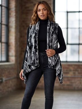 Blu Moon Faux Fur Waterfall Vest - Black & White Marble Chinchilla Style - Size